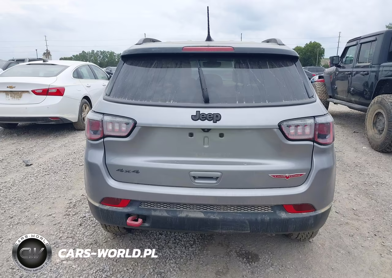 2019 Jeep Compass Trailhawk 4X4 VIN:3C4NJDDB0KT740062 - 16