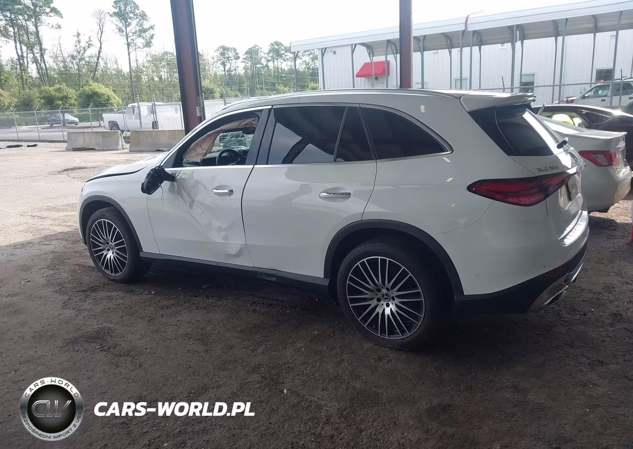 2025 Mercedes-Benz Glc 300 4Matic Suv VIN:W1NKM4HB9SF301868 - 3