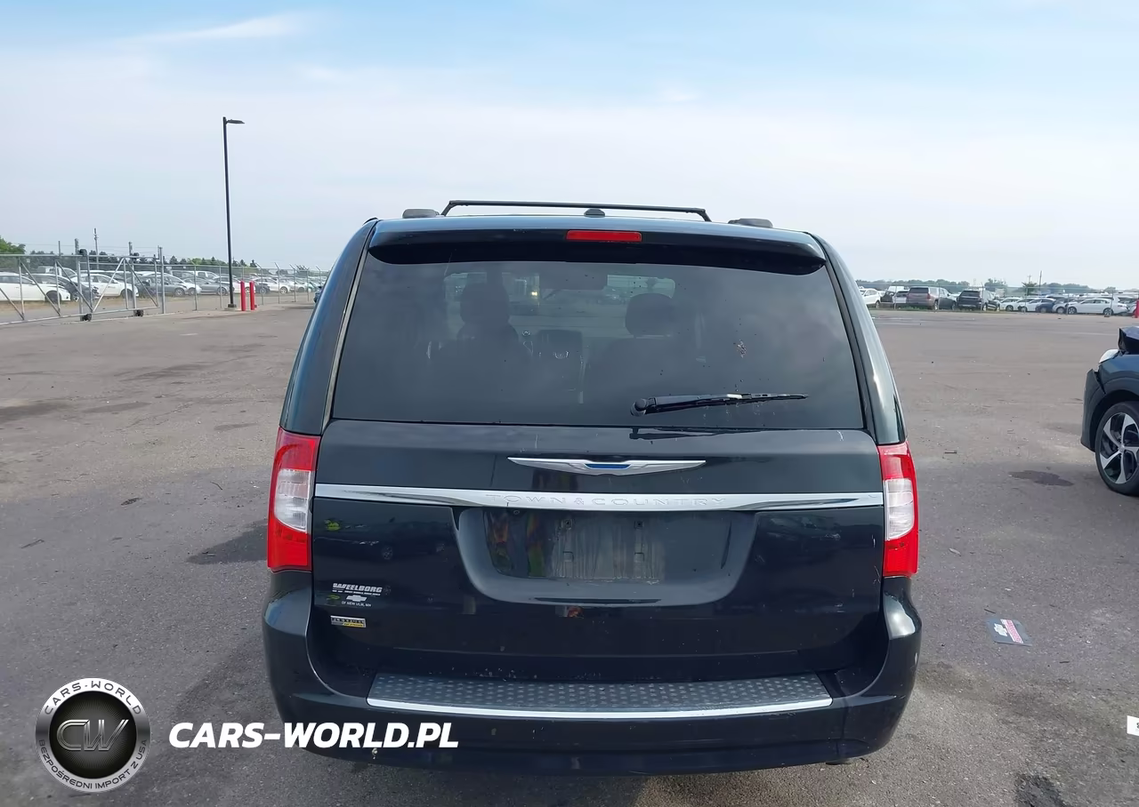 2014 Chrysler Town & Country Touring VIN:2C4RC1BG1ER348515 - 17