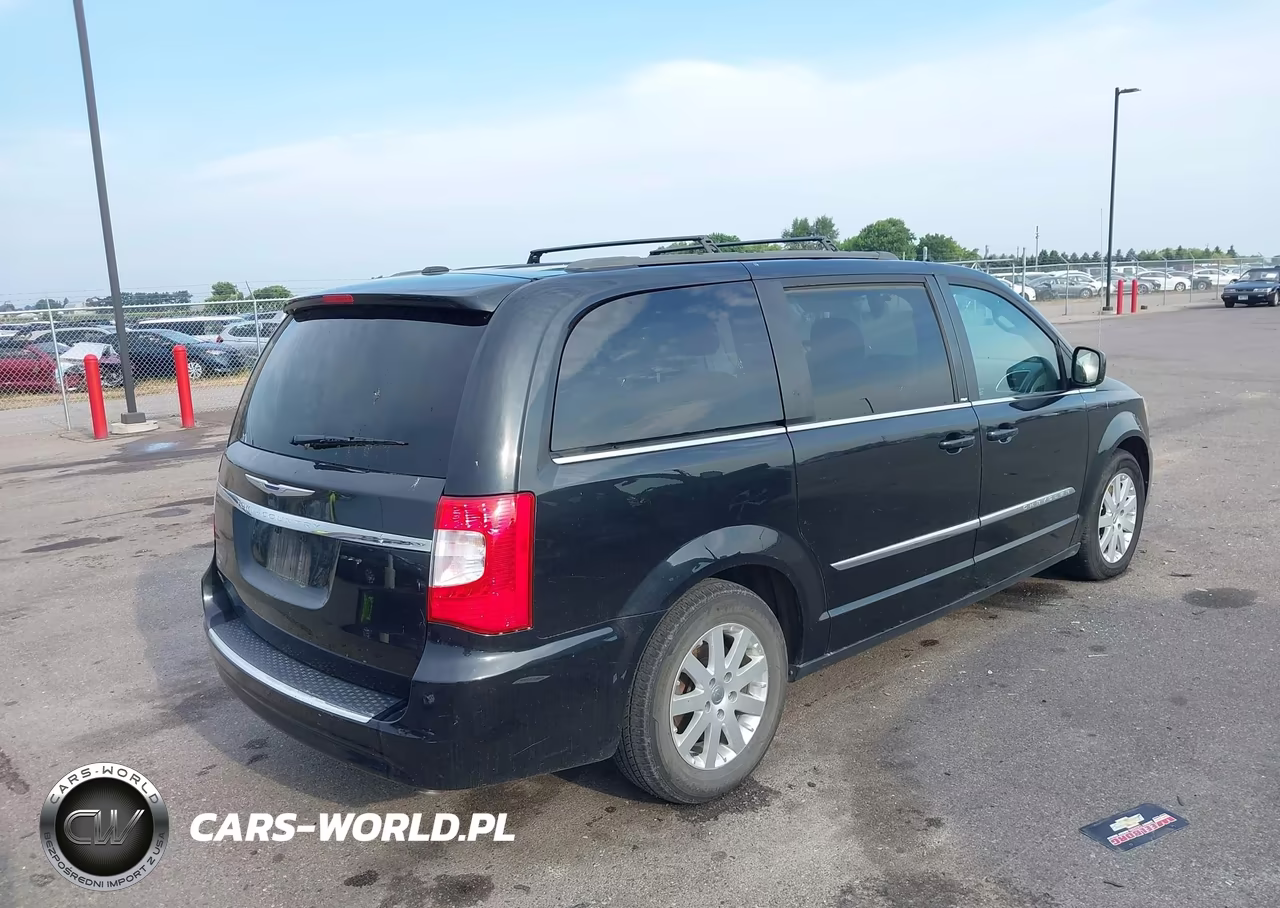 2014 Chrysler Town & Country Touring VIN:2C4RC1BG1ER348515 - 4