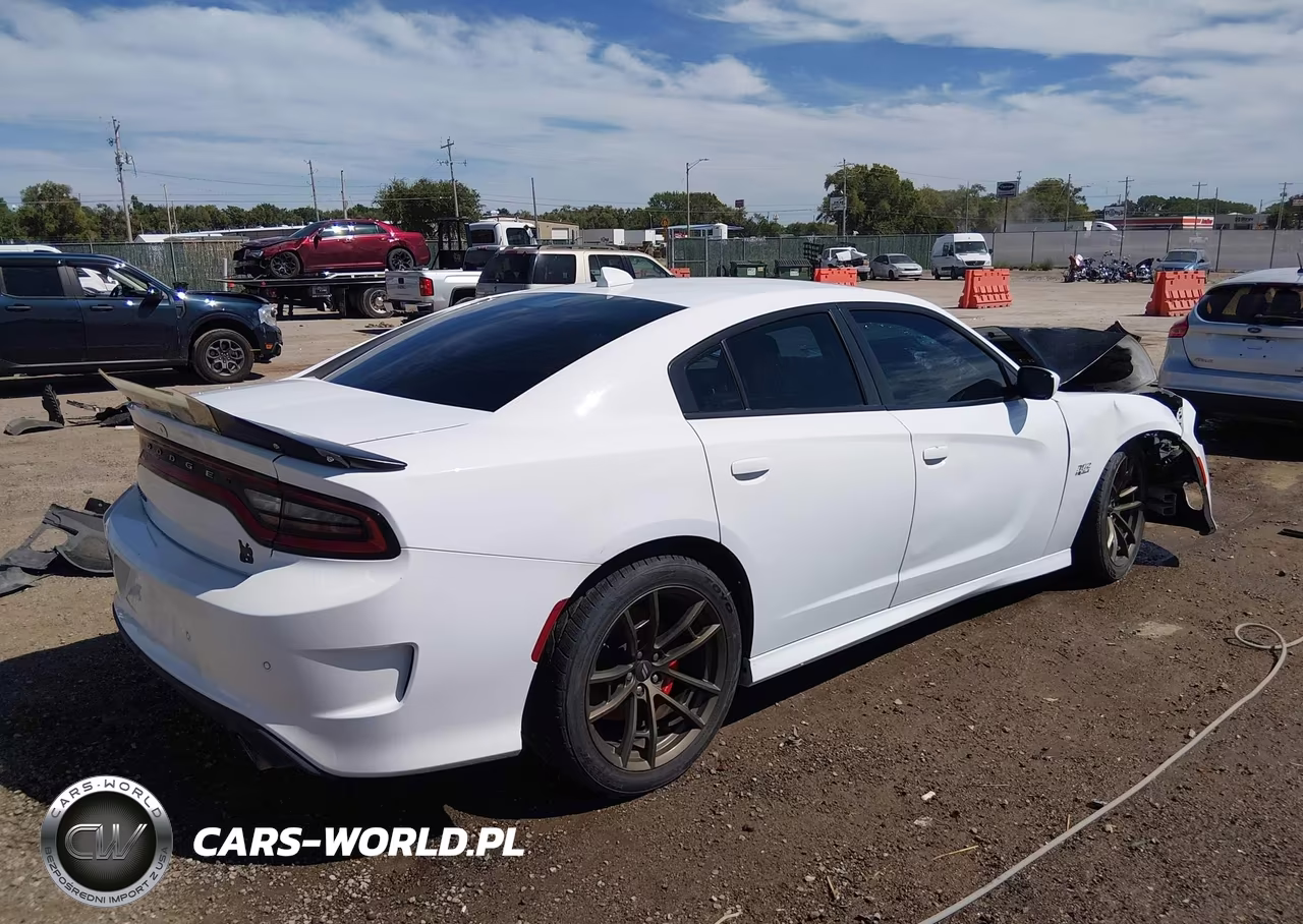2019 Dodge Charger Scat Pack Rwd VIN:2C3CDXGJ0KH721656 - 4