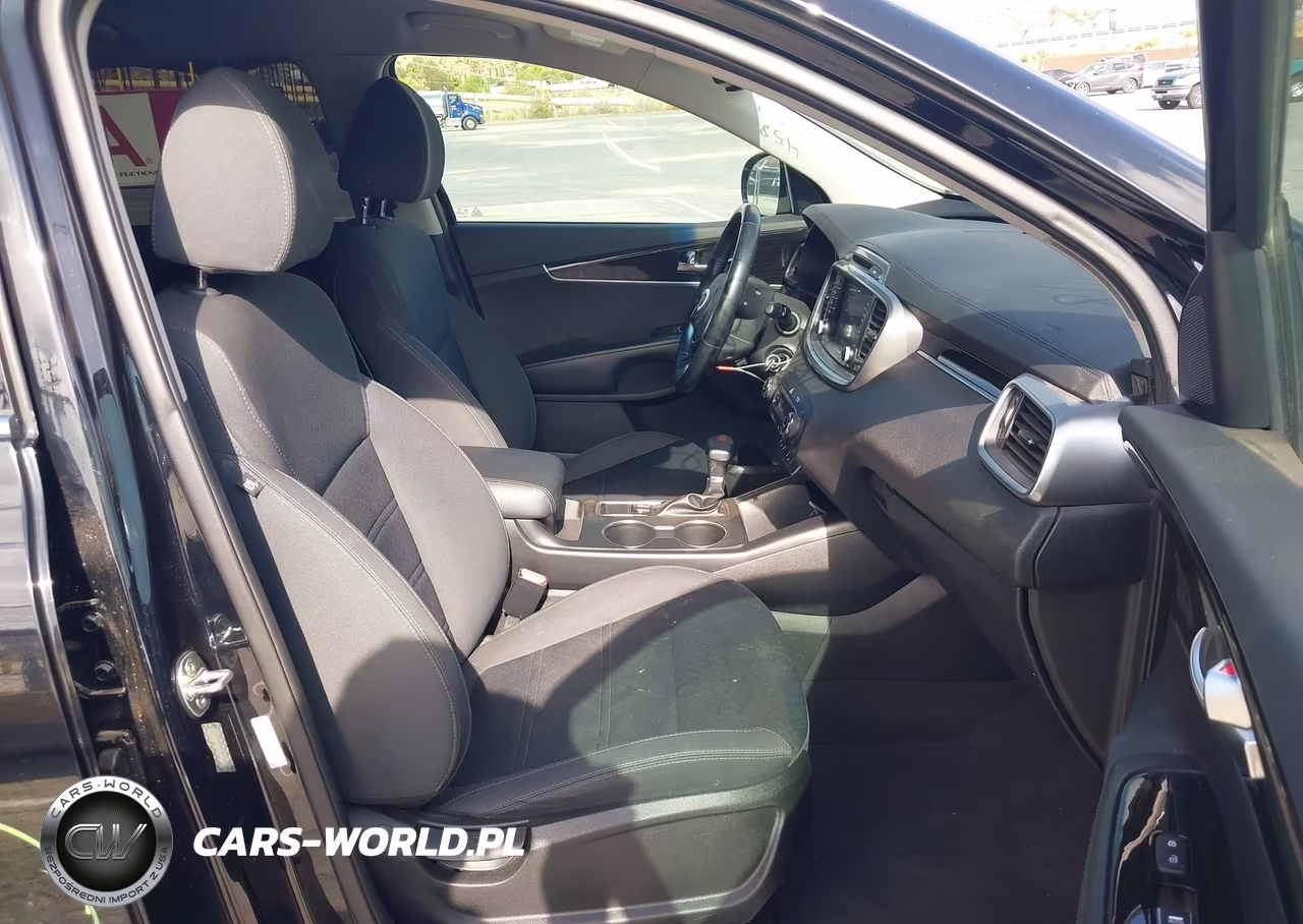 2019 Kia Sorento 2.4L Lx VIN:5XYPG4A36KG596982 - 5