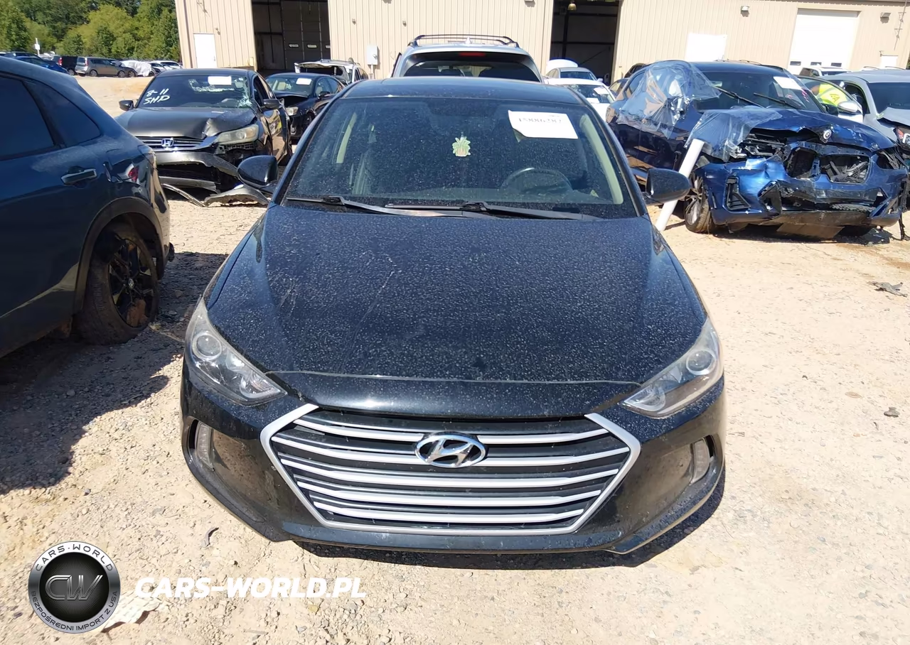 2018 Hyundai Elantra Value Edition VIN:5NPD84LF9JH308466 - 12