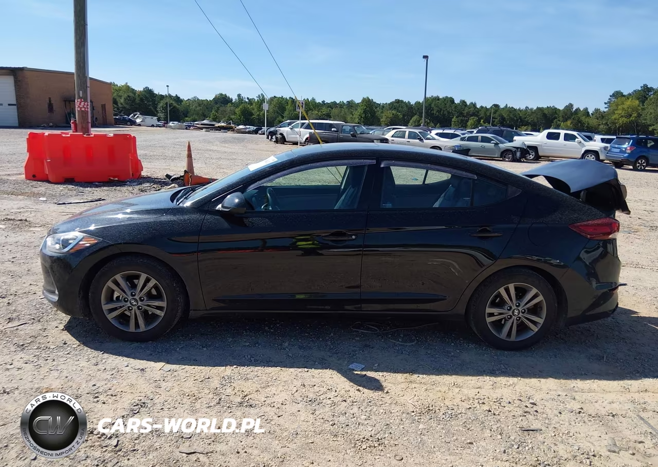 2018 Hyundai Elantra Value Edition VIN:5NPD84LF9JH308466 - 14