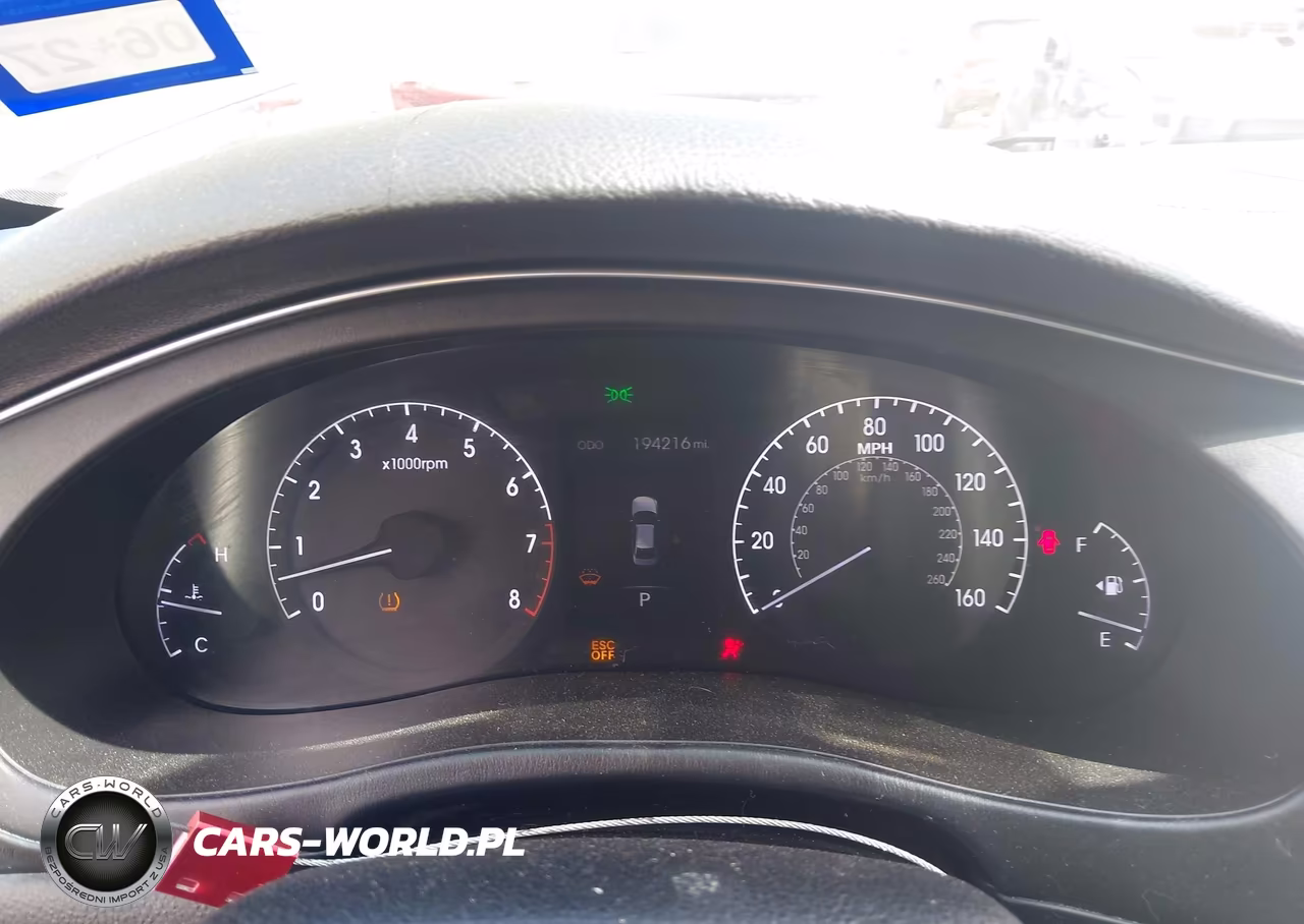 2012 Hyundai Genesis 5.0 R-Spec VIN:KMHGC4DH2CU159544 - 7