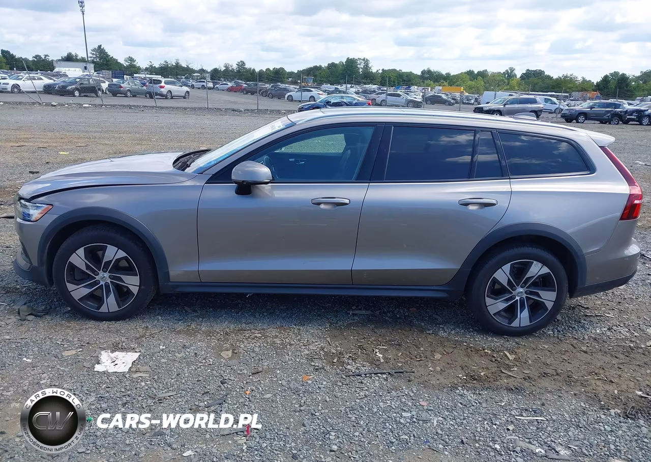 2020 Volvo V60 Cross Country T5 VIN:YV4102WK9L1042543 - 14