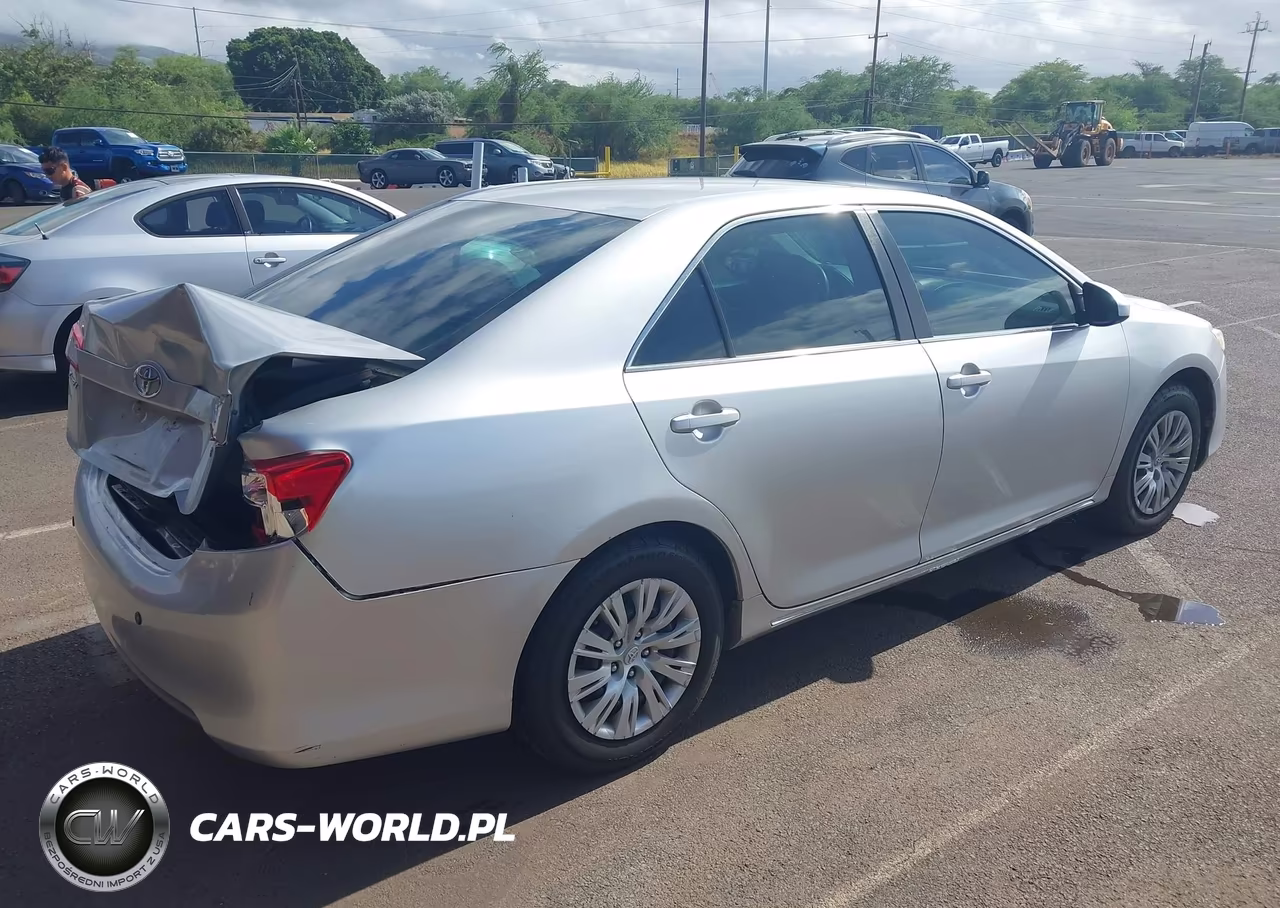 2012 Toyota Camry Le VIN:4T1BF1FK7CU047394 - 4