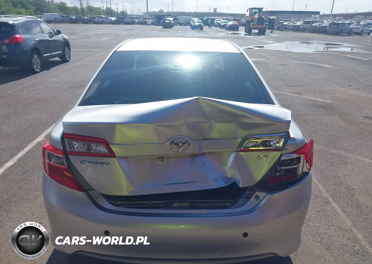 2012 Toyota Camry Le VIN:4T1BF1FK7CU047394 - 6
