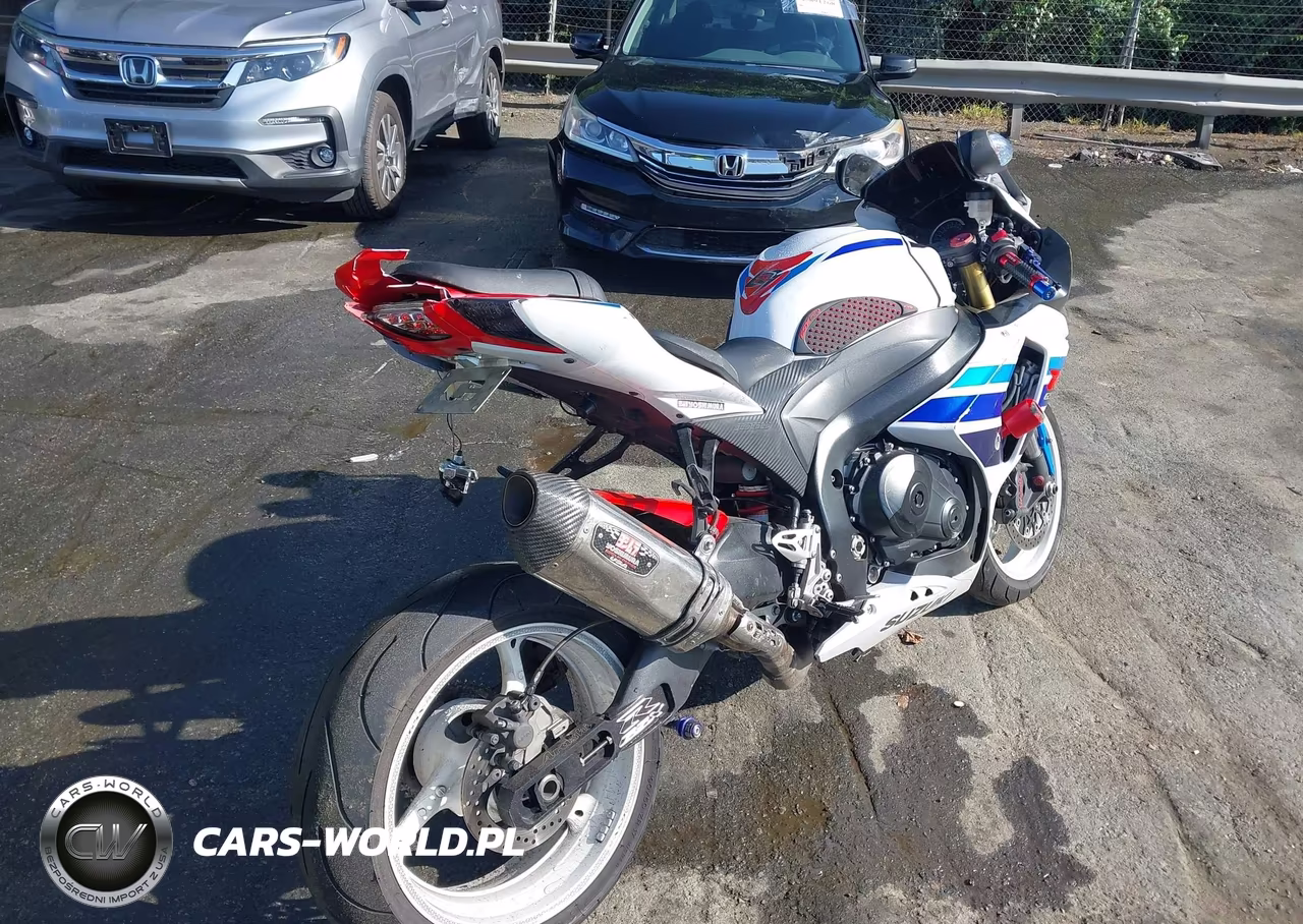 2013 Suzuki Gsx-R1000 VIN:JS1GT78A3D2100805 - 3