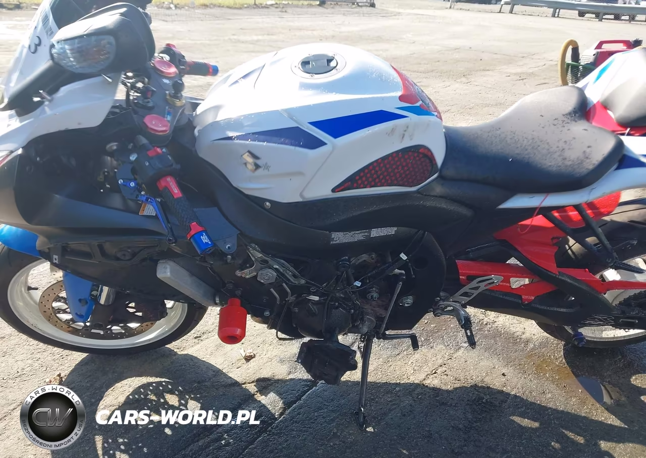 2013 Suzuki Gsx-R1000 VIN:JS1GT78A3D2100805 - 8