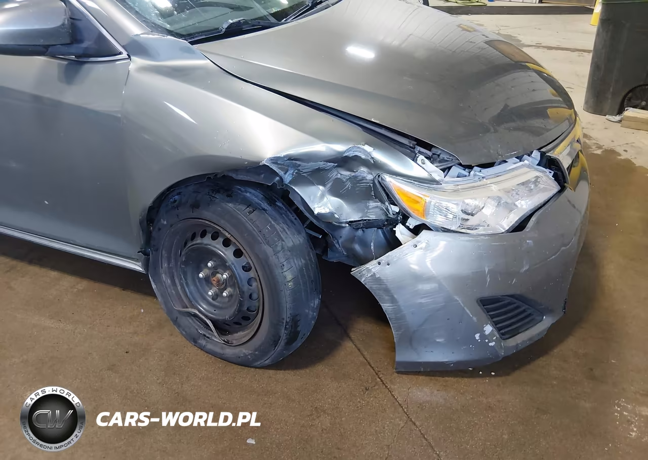 2014 Toyota Camry Le VIN:4T1BF1FK9EU833085 - 6