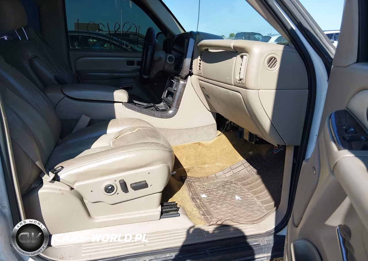 2005 GMC Yukon Denali VIN:1GKEK63U65J239916 - 5