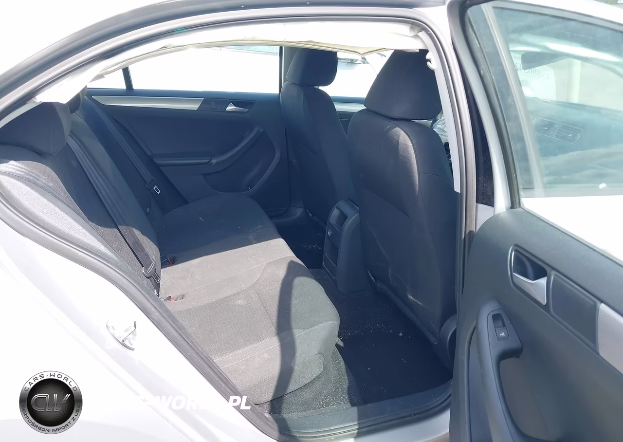 2015 Volkswagen Jetta 1.8T Se VIN:3VWD17AJ3FM353978 - 8