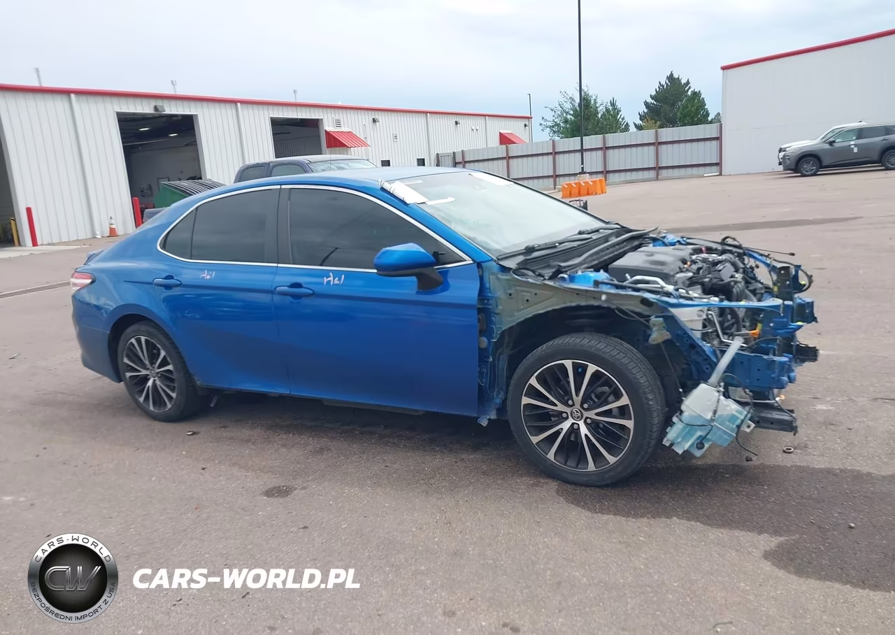 2020 Toyota Camry Se VIN:4T1G11AK4LU325373 - 13