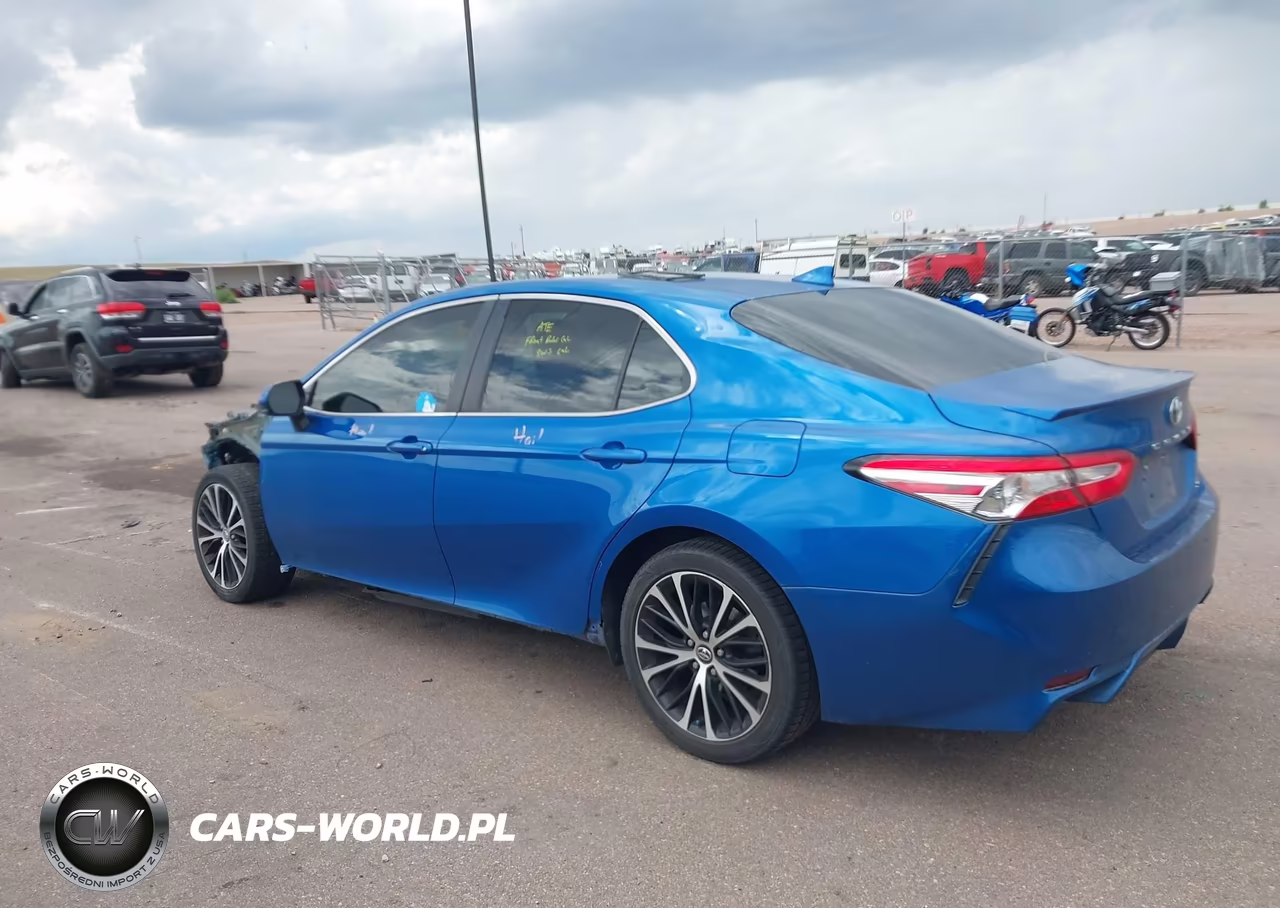 2020 Toyota Camry Se VIN:4T1G11AK4LU325373 - 14