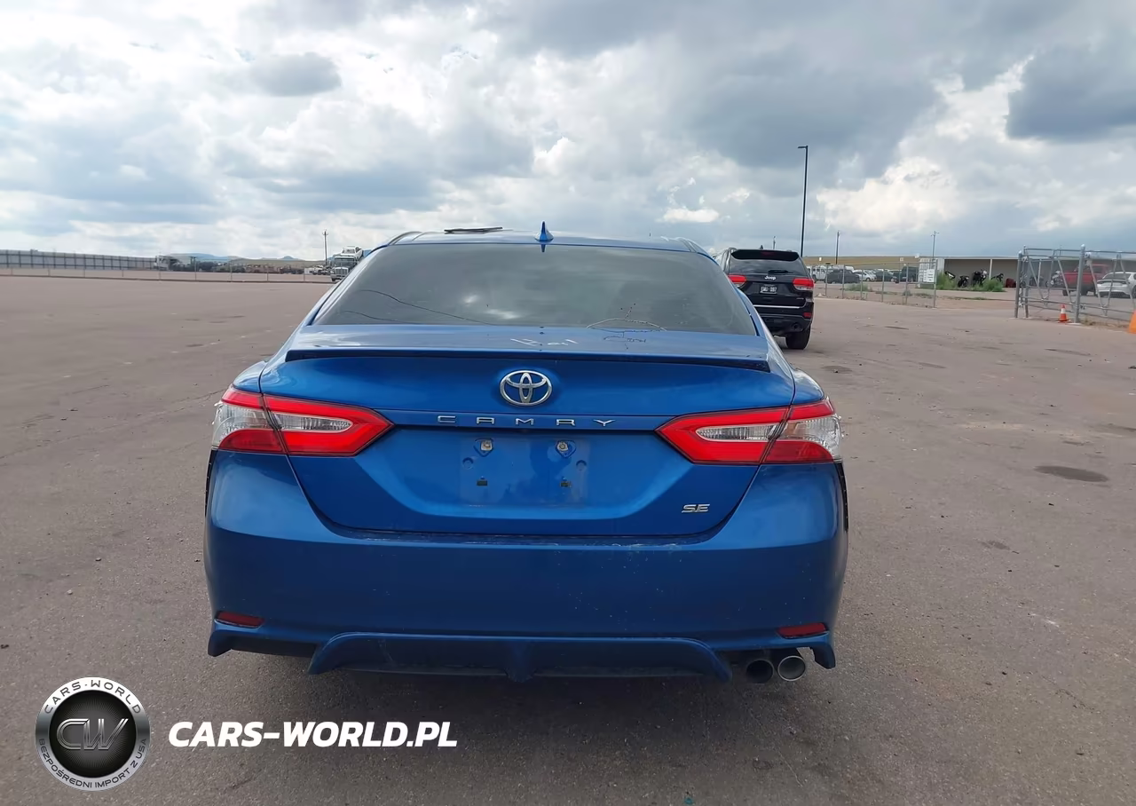 2020 Toyota Camry Se VIN:4T1G11AK4LU325373 - 16