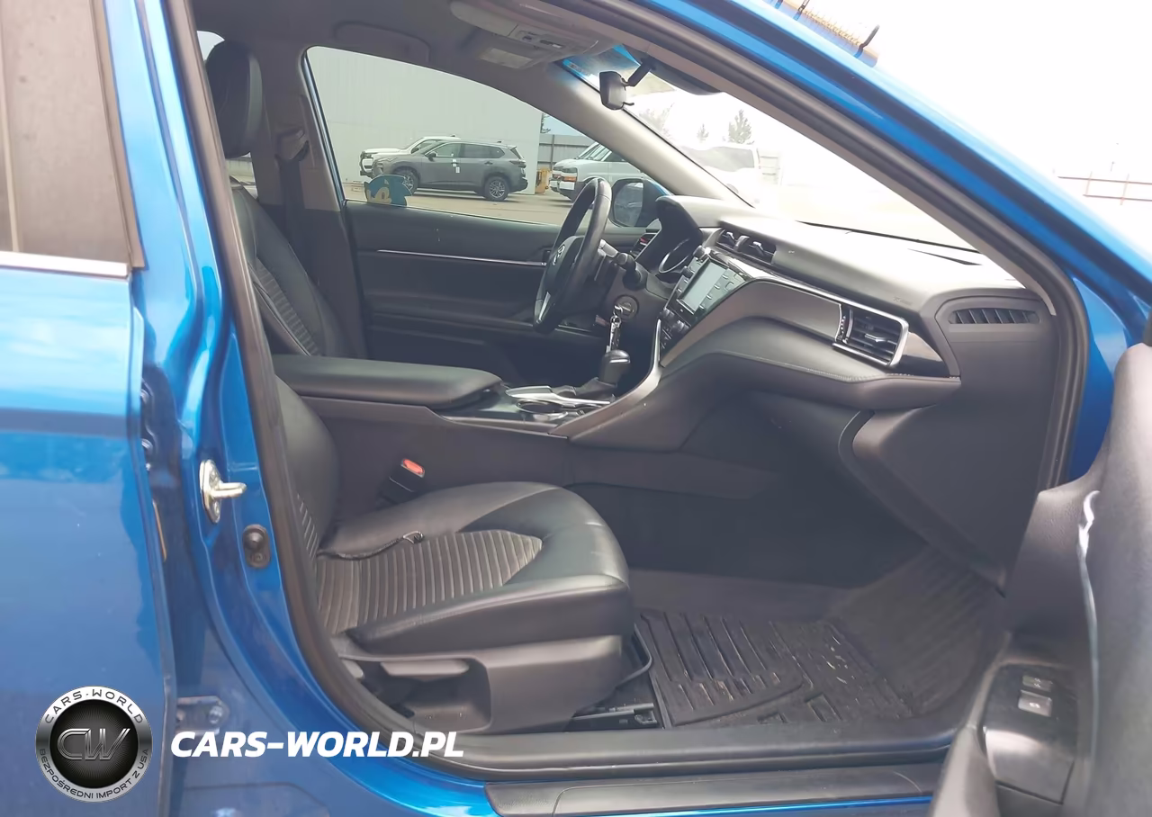 2020 Toyota Camry Se VIN:4T1G11AK4LU325373 - 5