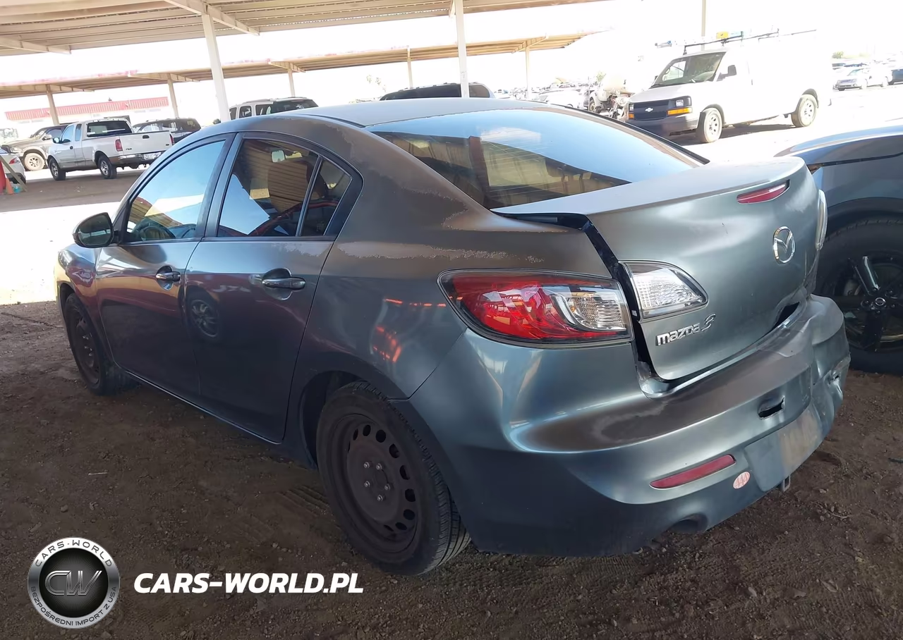 2012 Mazda Mazda3 I Sport VIN:JM1BL1UG0C1542890 - 3