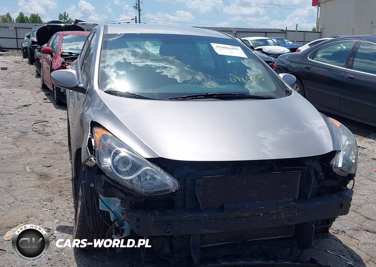 2013 Hyundai Elantra Gt VIN:KMHD35LE3DU071085 - 13