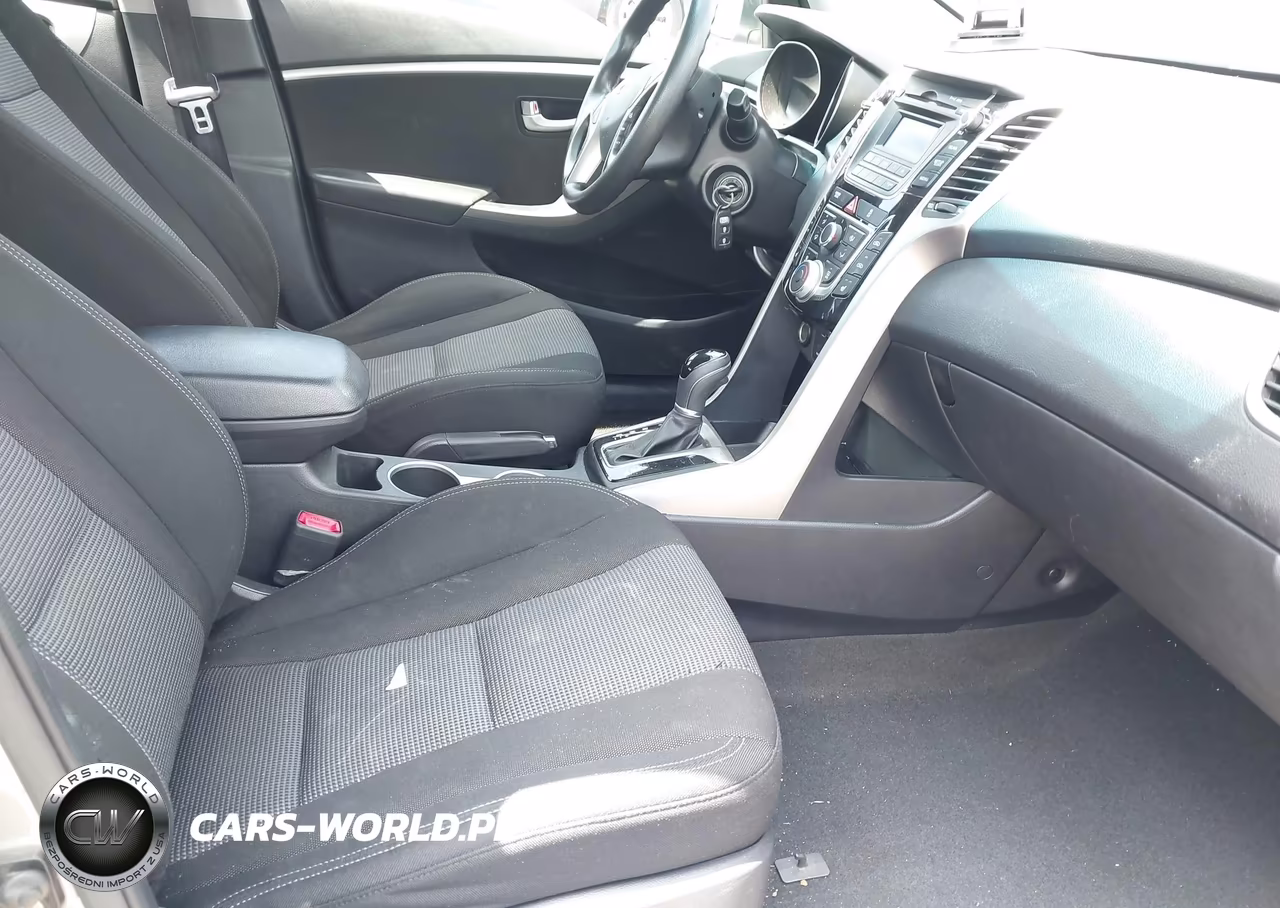 2013 Hyundai Elantra Gt VIN:KMHD35LE3DU071085 - 5