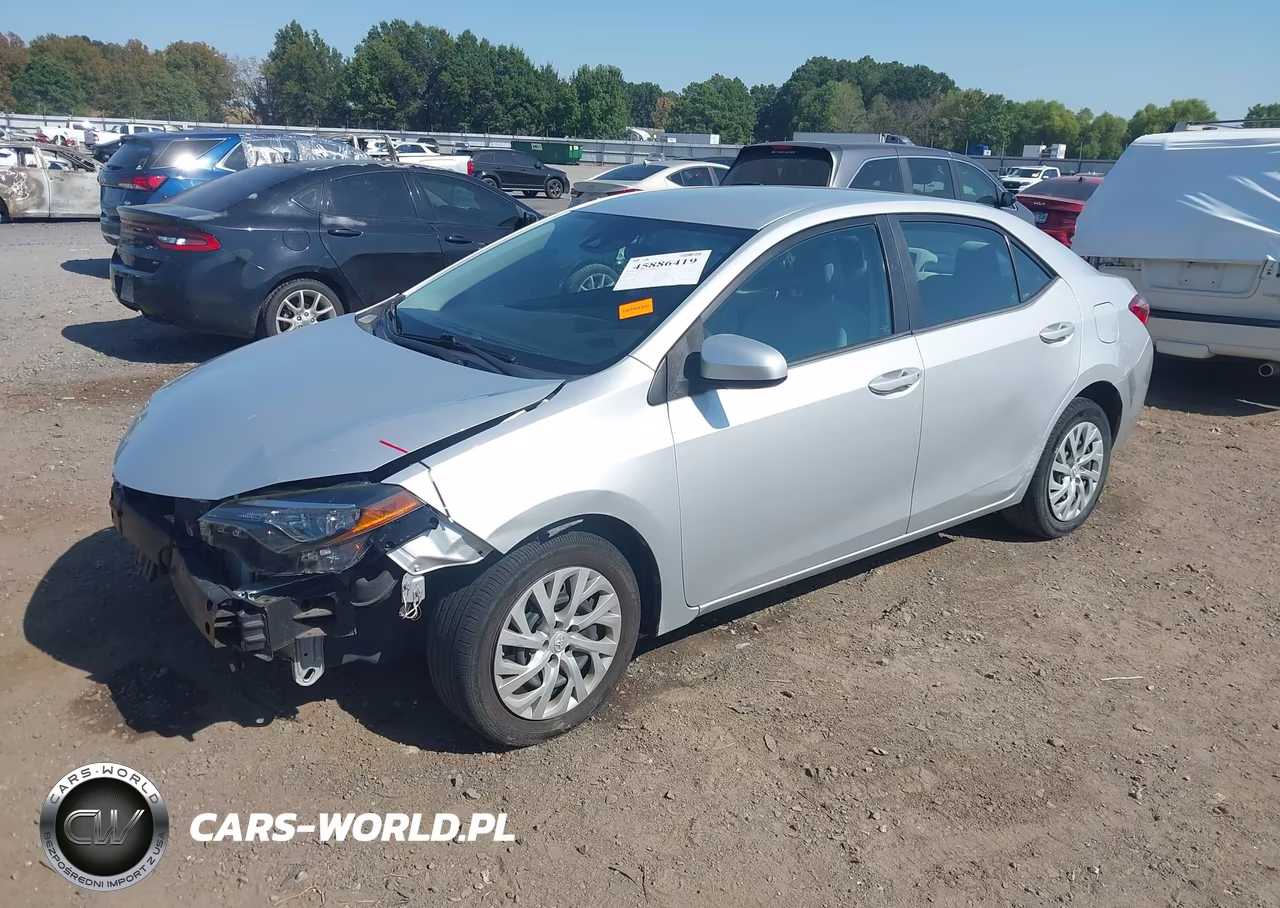 2018 Toyota Corolla Le VIN:2T1BURHE5JC096037 - 2