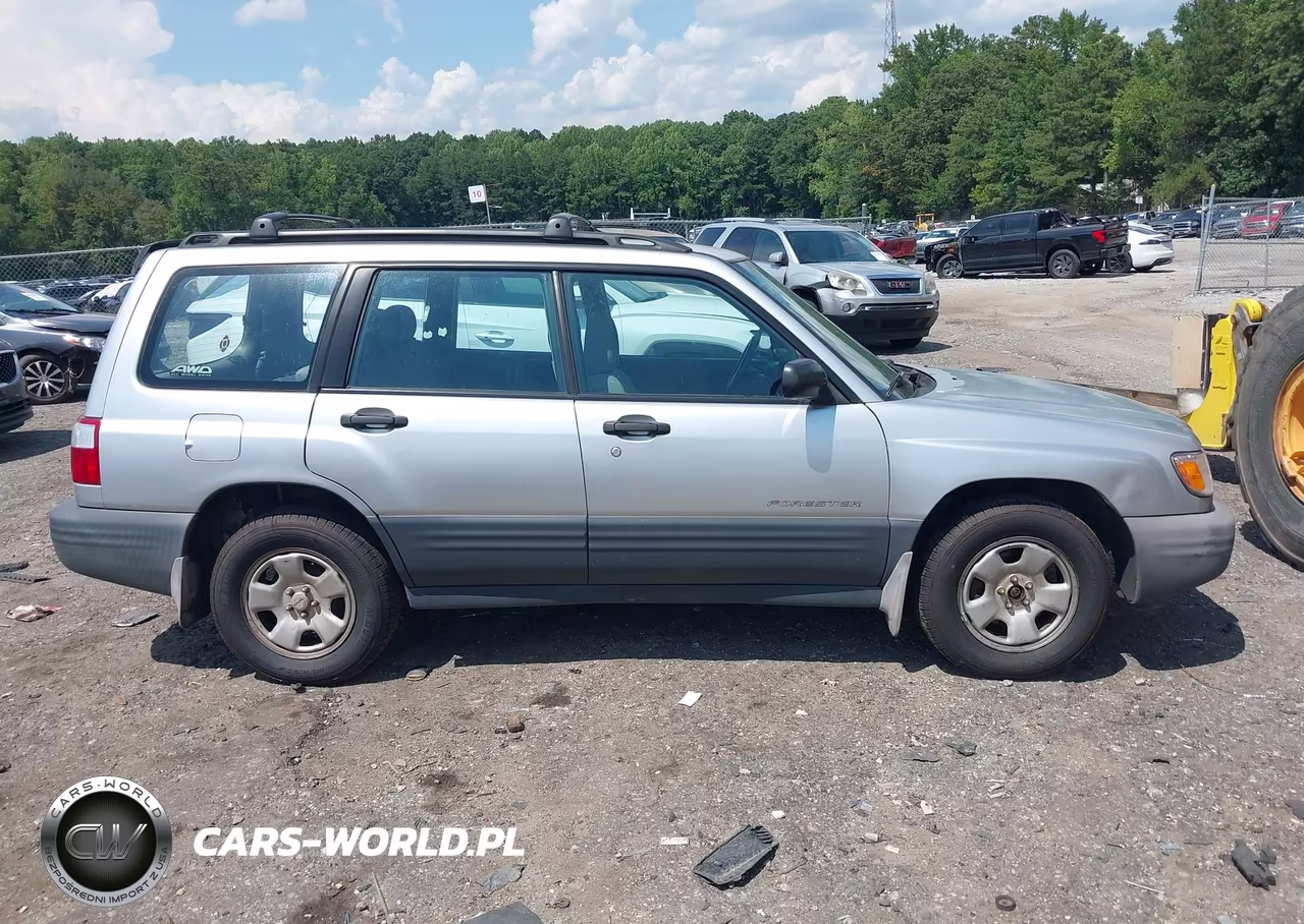 2002 Subaru Forester L VIN:JF1SF63552H718266 - 13