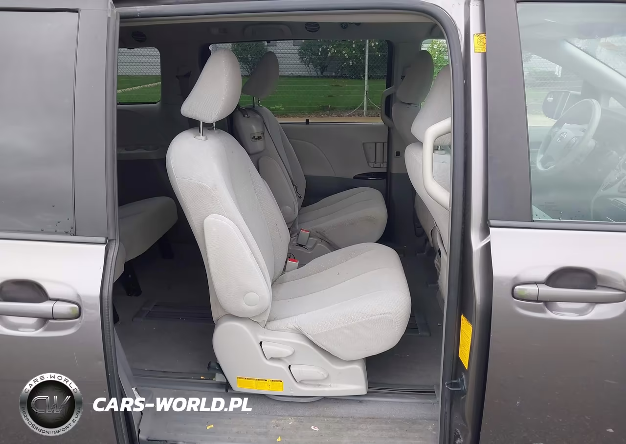 2011 Toyota Sienna Le V6 VIN:5TDKK3DCXBS018854 - 8
