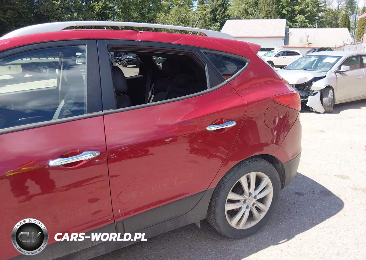 2011 Hyundai Tucson Limited VIN:KM8JUCAC2BU311018 - 6