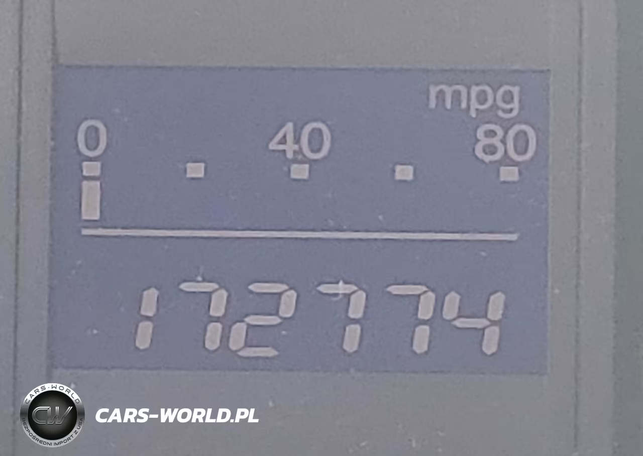 2010 Honda Fit Sport VIN:JHMGE8H43AC007304 - 15