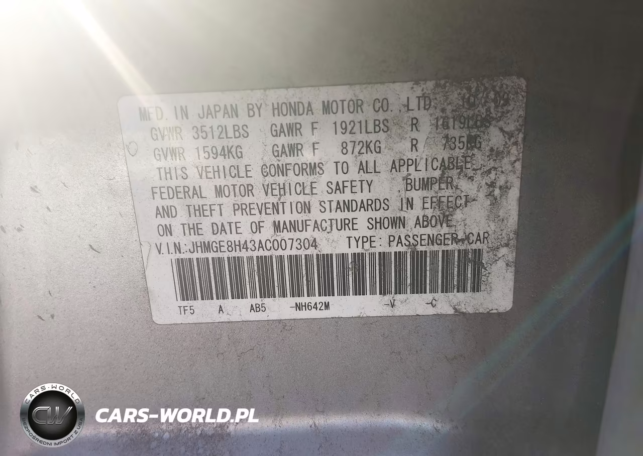 2010 Honda Fit Sport VIN:JHMGE8H43AC007304 - 9