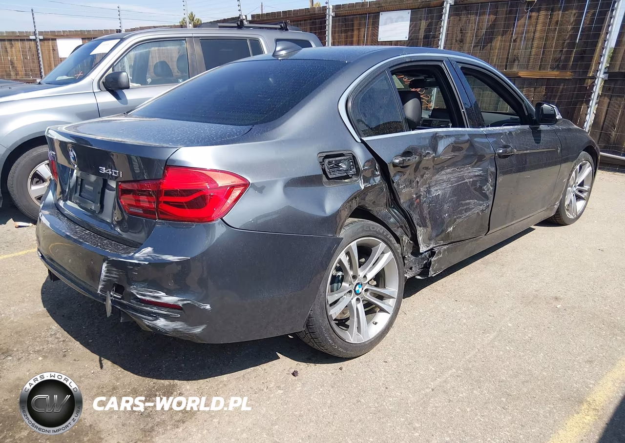 2017 BMW 340I xDrive VIN:WBA8B7G34HNU37890 - 4
