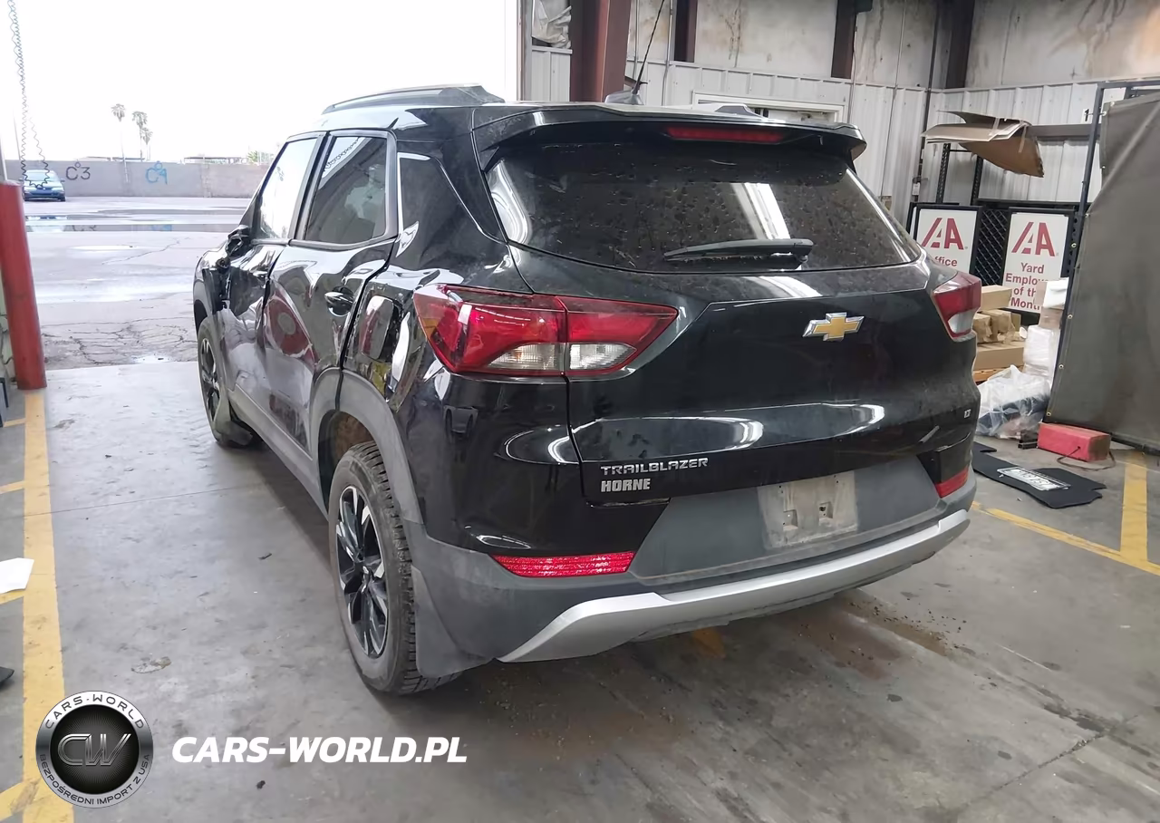 2023 Chevrolet Trailblazer Fwd Lt VIN:KL79MPS2XPB033487 - 3