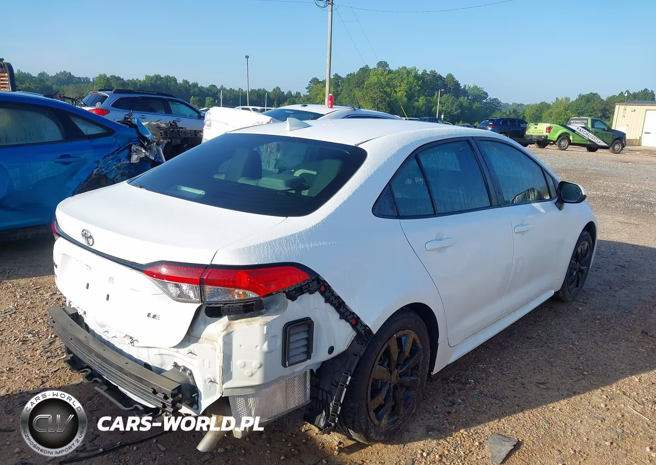 2020 Toyota Corolla Le VIN:5YFEPRAE3LP141106 - 4