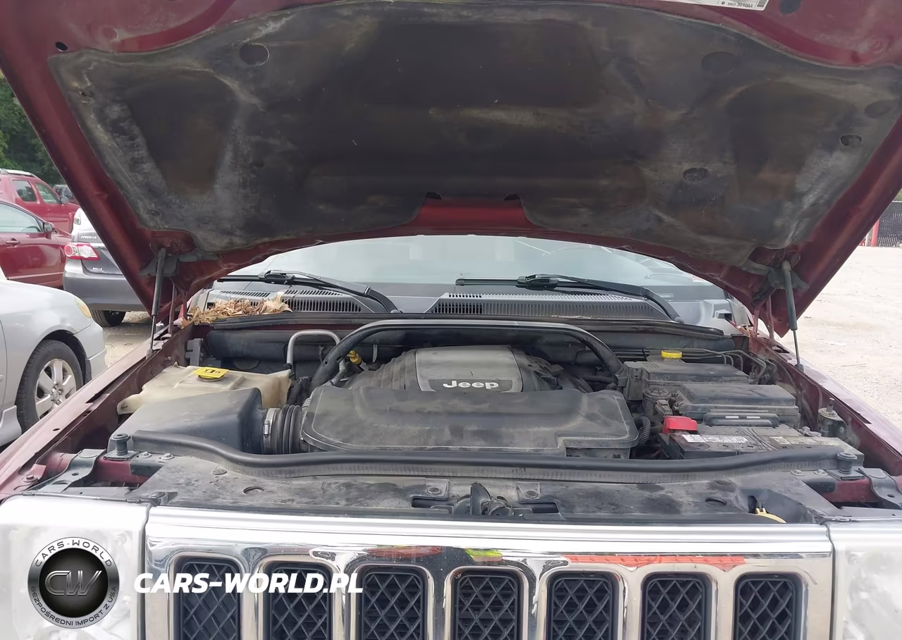 2008 Jeep Commander Overland VIN:1J8HG68238C236281 - 10