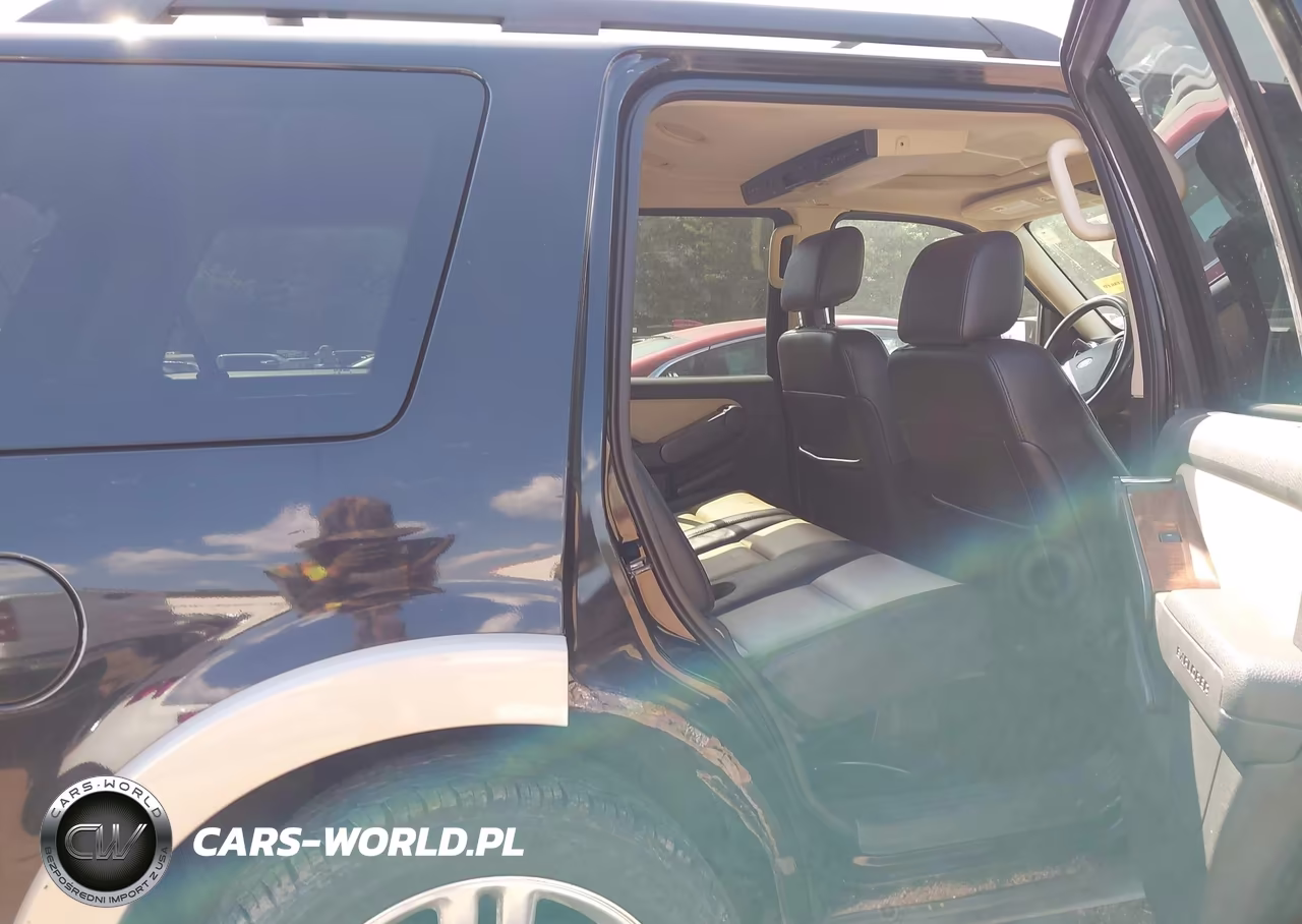 2008 Ford Explorer Eddie Bauer VIN:1FMEU84E98UA77934 - 8