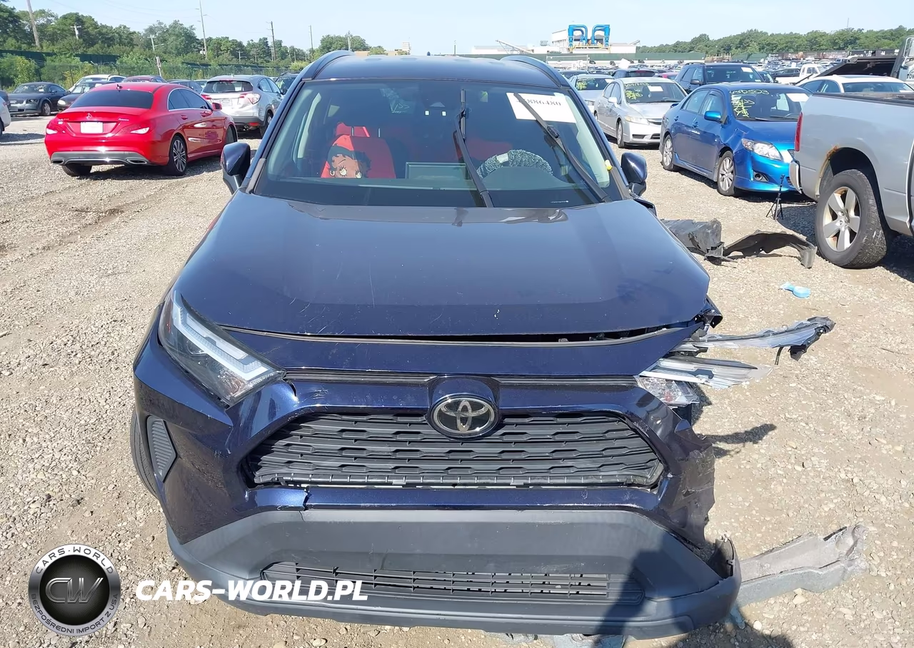 2022 Toyota Rav4 Xle VIN:2T3W1RFV1NW192207 - 12