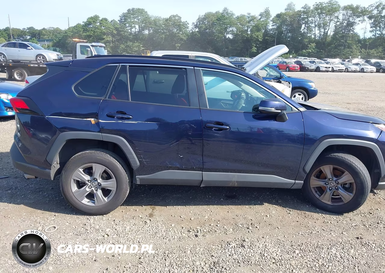 2022 Toyota Rav4 Xle VIN:2T3W1RFV1NW192207 - 13