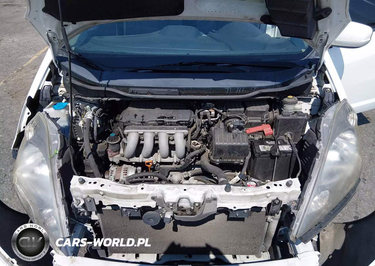 2012 Honda Fit VIN:JHMGE8H35CC024633 - 10
