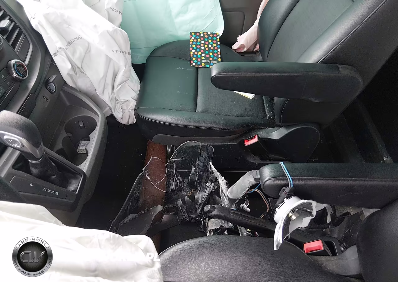 2023 Ford Transit-350 Cutaway VIN:1FDBF6P85PKB37726 - 12