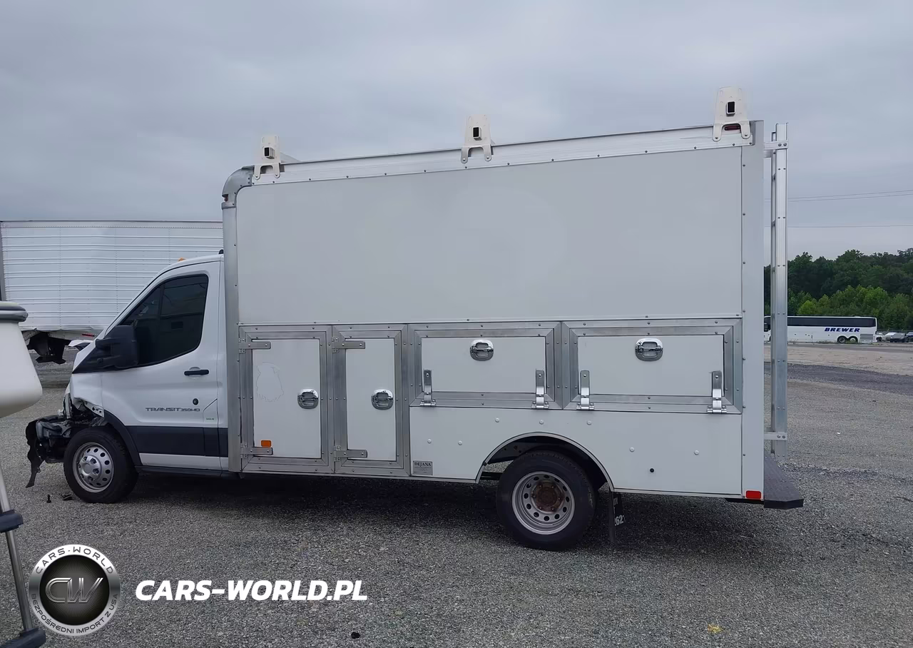 2023 Ford Transit-350 Cutaway VIN:1FDBF6P85PKB37726 - 15