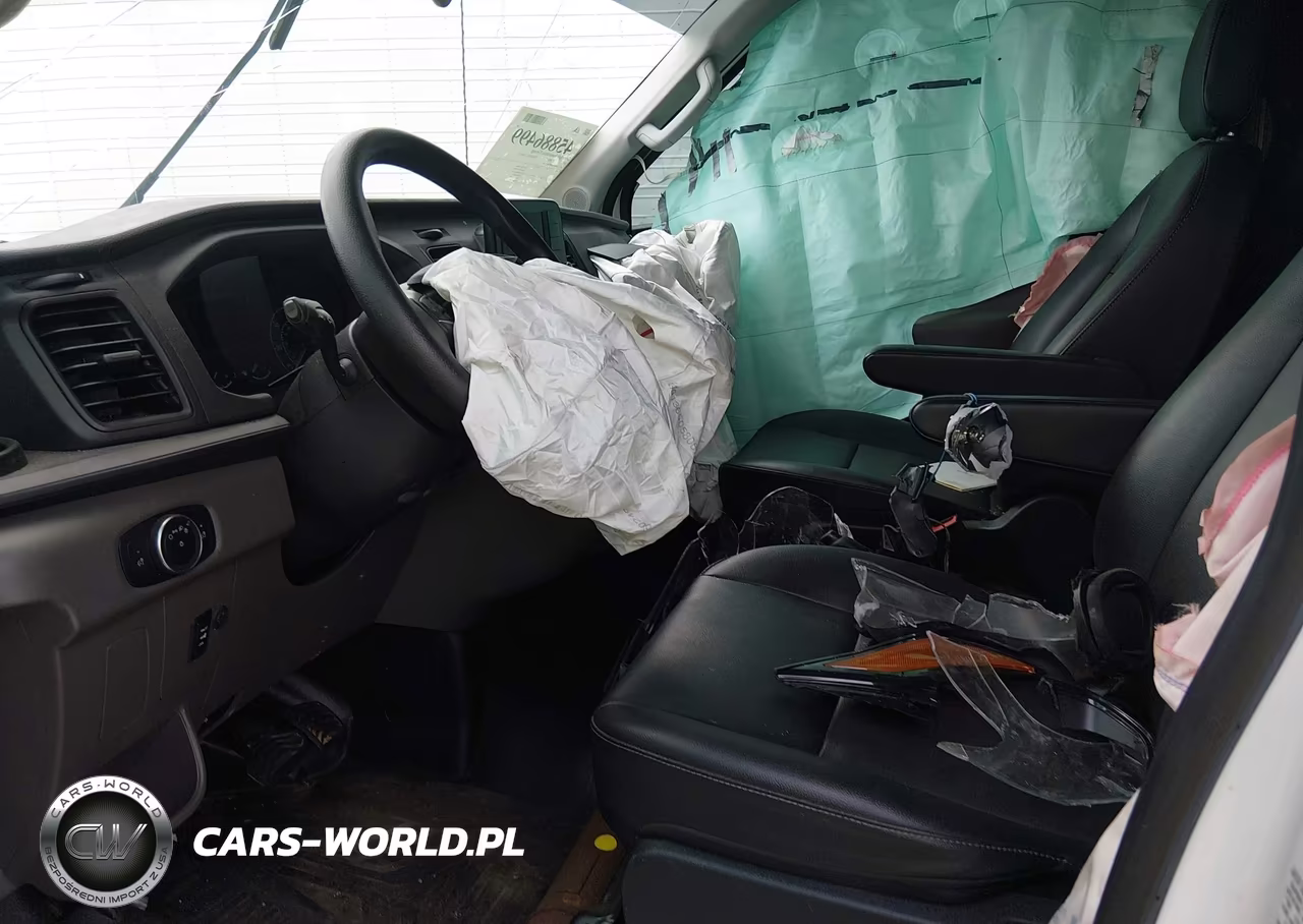2023 Ford Transit-350 Cutaway VIN:1FDBF6P85PKB37726 - 7