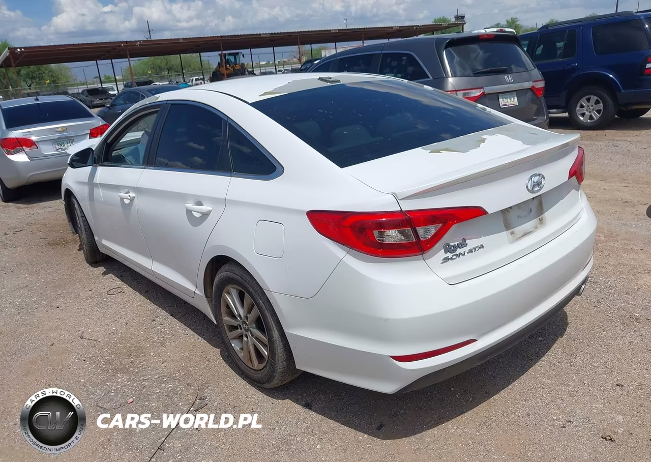 2016 Hyundai Sonata Se VIN:5NPE24AF1GH317910 - 3