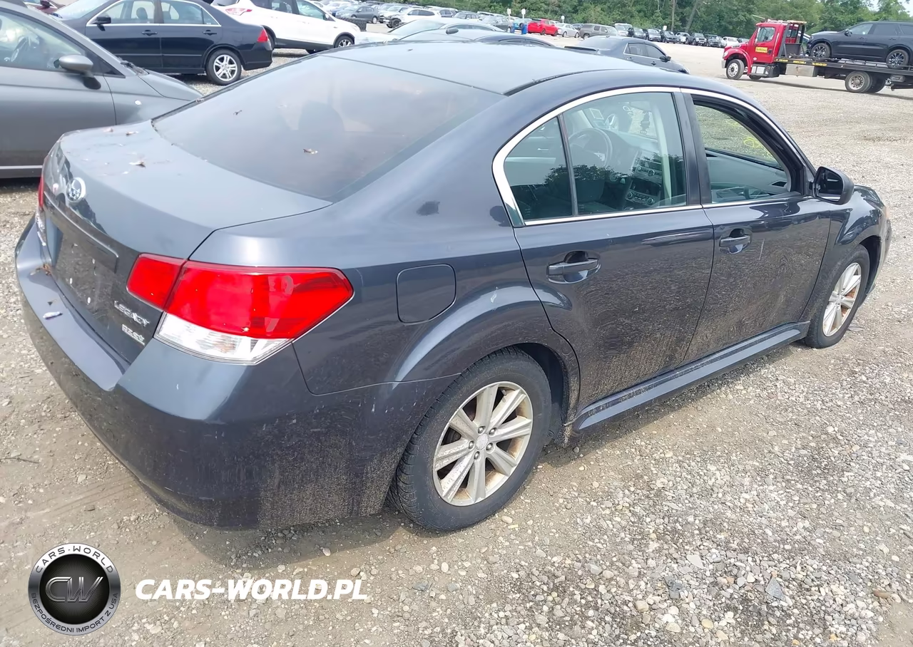 2011 Subaru Legacy 2.5I Premium VIN:4S3BMBG63B3237327 - 4