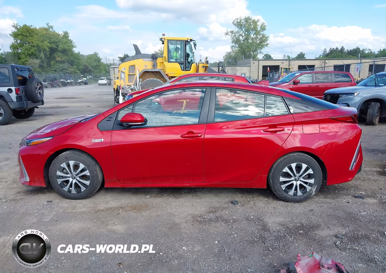 2021 Toyota Prius Prime Le VIN:JTDKAMFP7M3190515 - 15