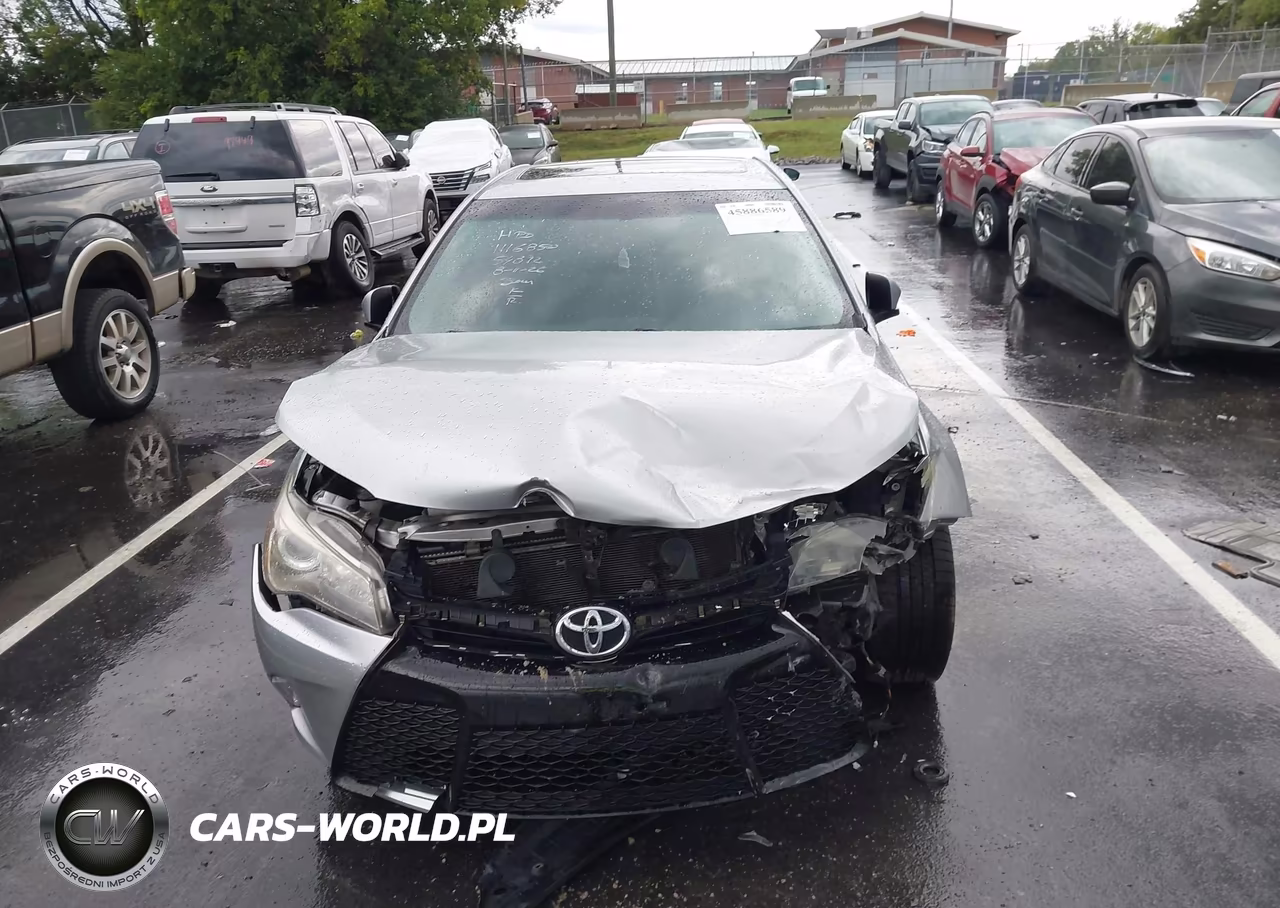 2016 Toyota Camry Xse VIN:4T1BF1FK2GU154892 - 12