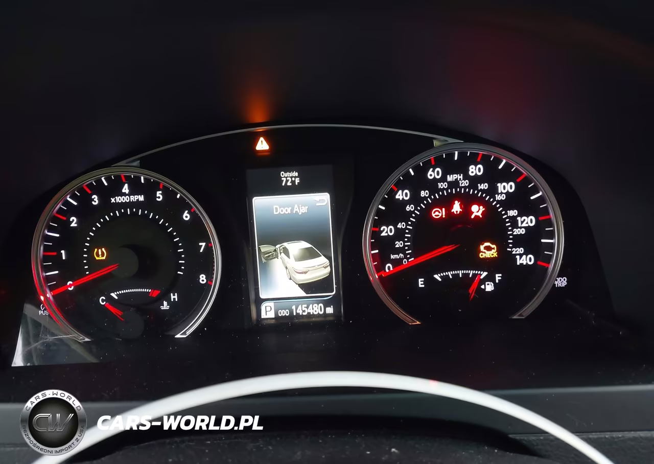 2016 Toyota Camry Xse VIN:4T1BF1FK2GU154892 - 7