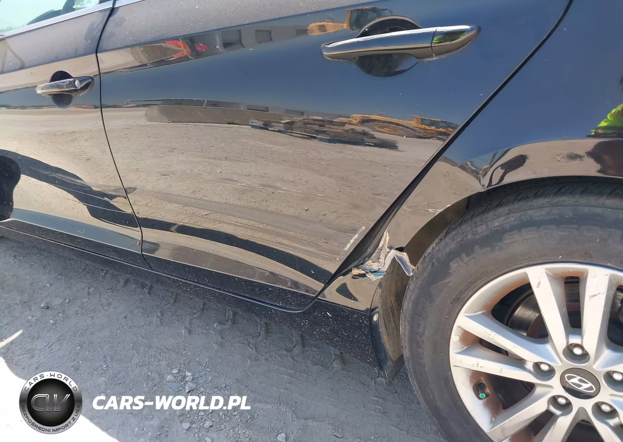 2016 Hyundai Sonata Se VIN:5NPE24AF8GH316611 - 12