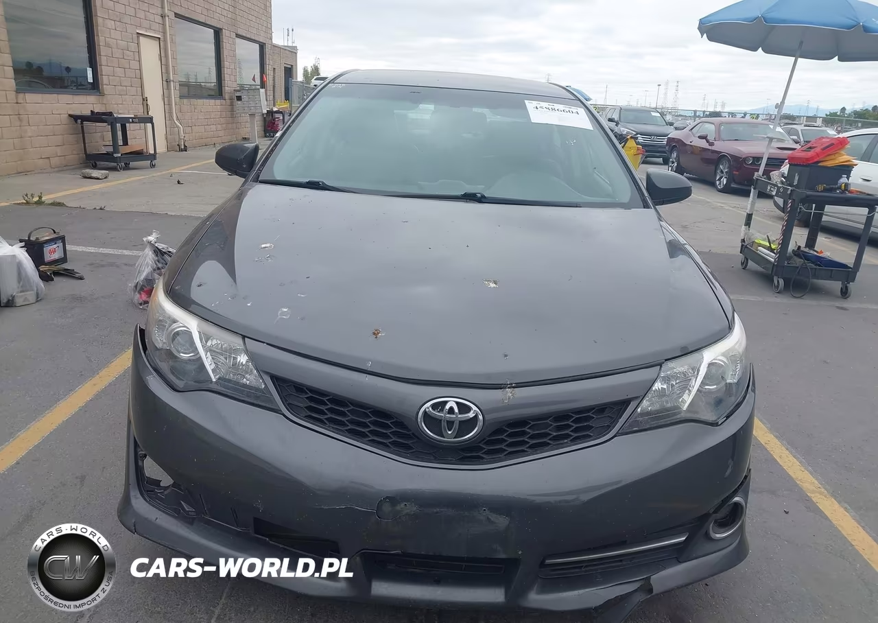 2014 Toyota Camry Se VIN:4T1BF1FK3EU366360 - 13