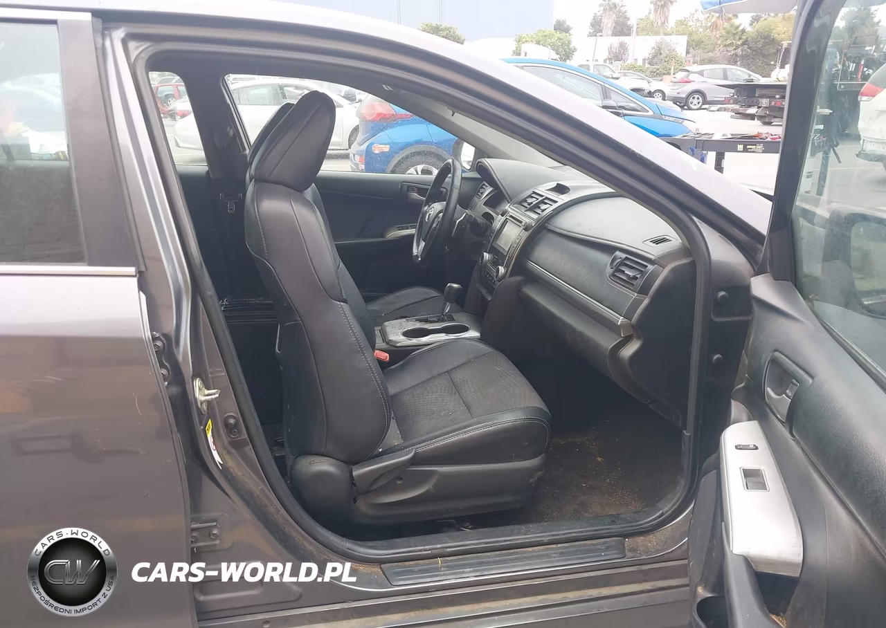 2014 Toyota Camry Se VIN:4T1BF1FK3EU366360 - 5