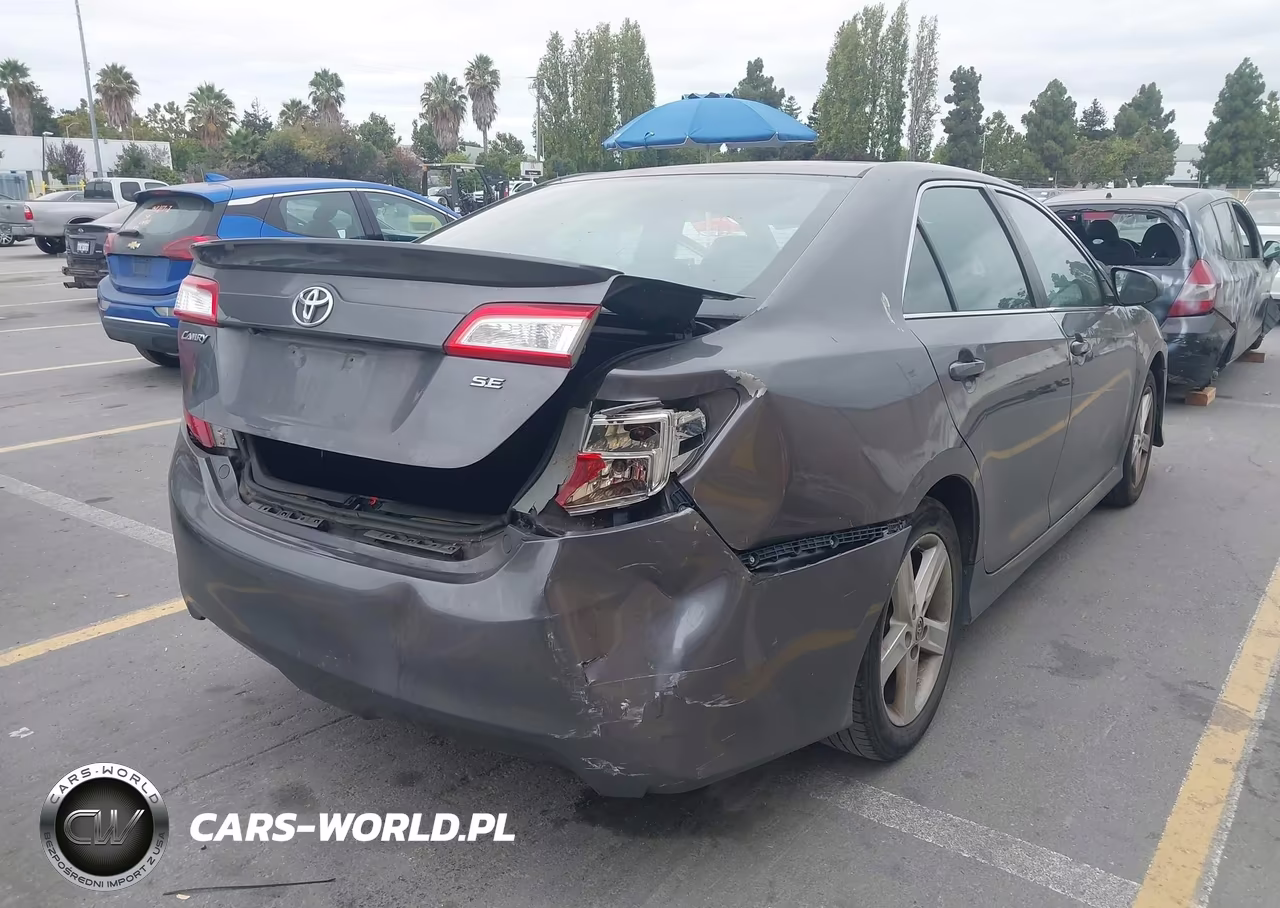 2014 Toyota Camry Se VIN:4T1BF1FK3EU366360 - 6